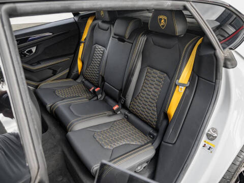 2022 Lamborghini Urus