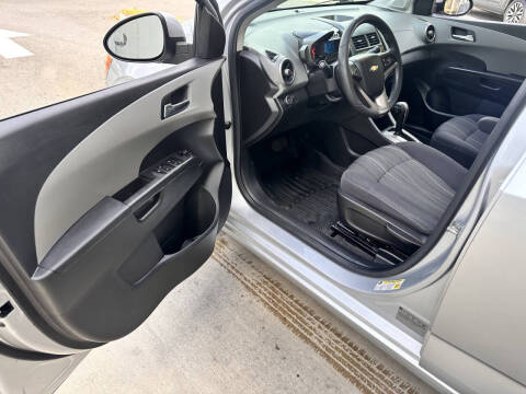 2013 Chevrolet Sonic LT Auto