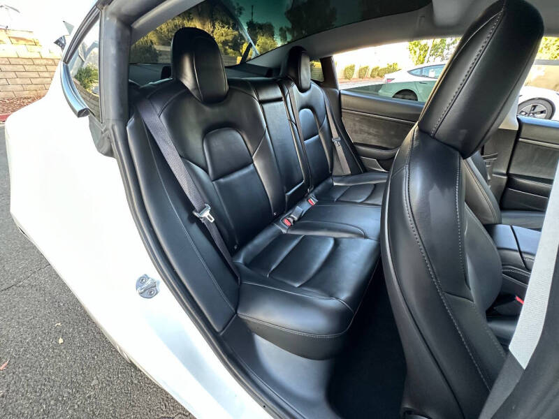 2021 Tesla Model 3 Base photo 35