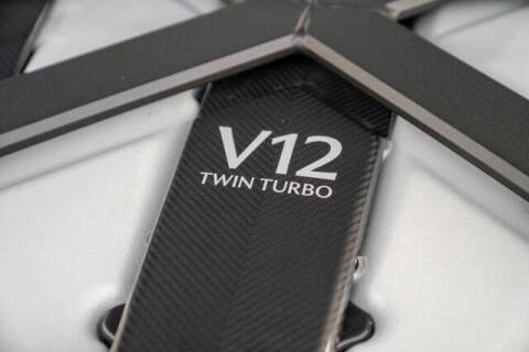 2025 Aston Martin Vanquish