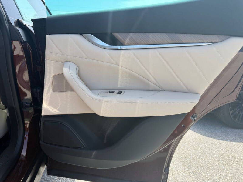 2021 Maserati Levante