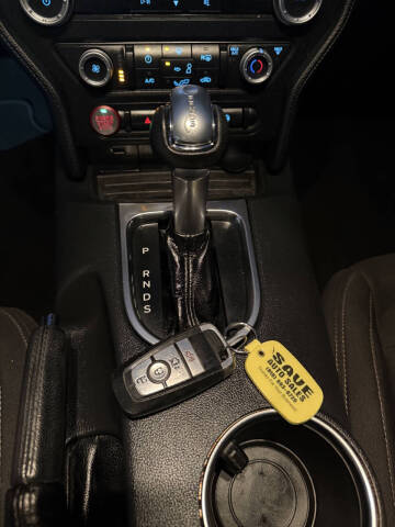 2020 Ford Mustang EcoBoost