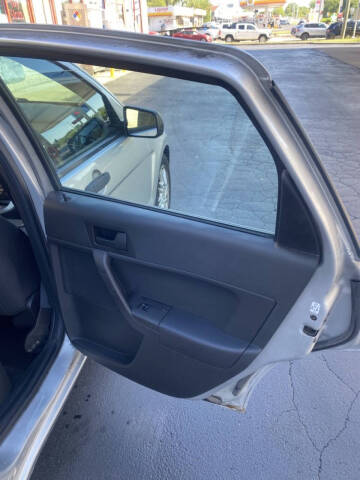 2010 Ford Focus SE