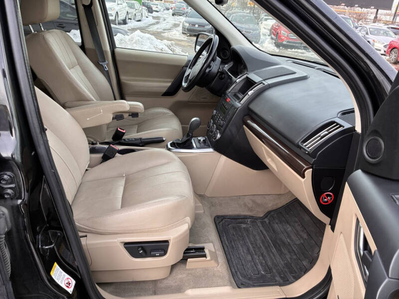 2012 Land Rover LR2 HSE