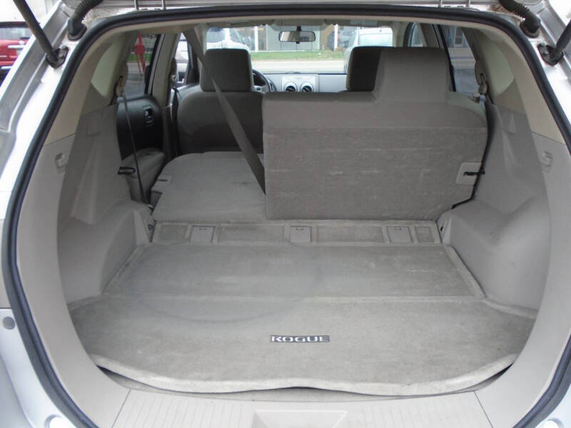 2011 Nissan Rogue SV