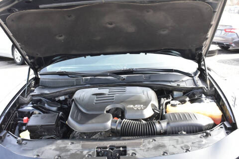 2017 Dodge Charger SE