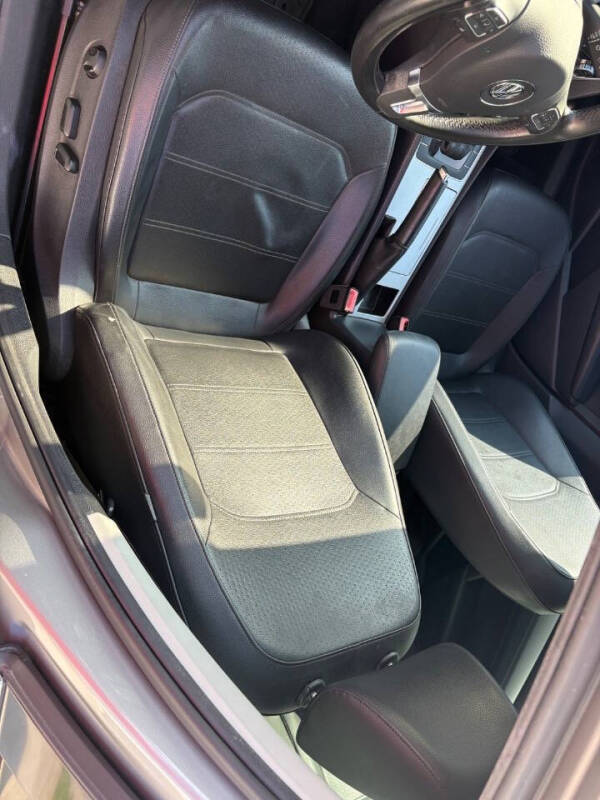 2012 Volkswagen Passat SE PZEV