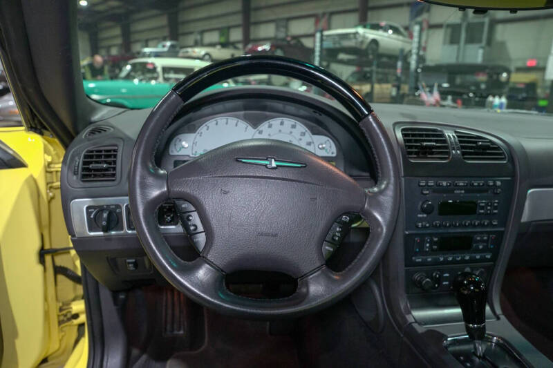 2002 Ford Thunderbird Deluxe