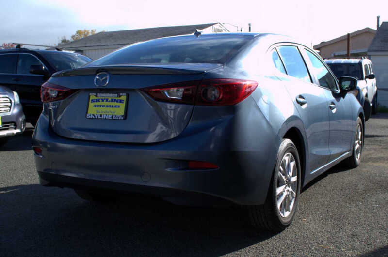 2015 Mazda MAZDA3 i Grand Touring