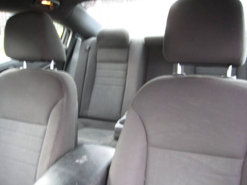 2013 Dodge Charger SE