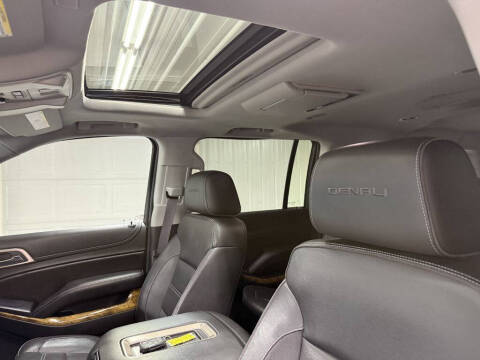 2017 GMC Yukon XL Denali