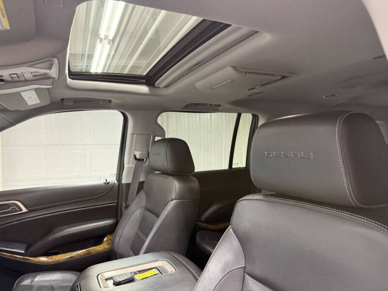 2017 GMC Yukon XL Denali