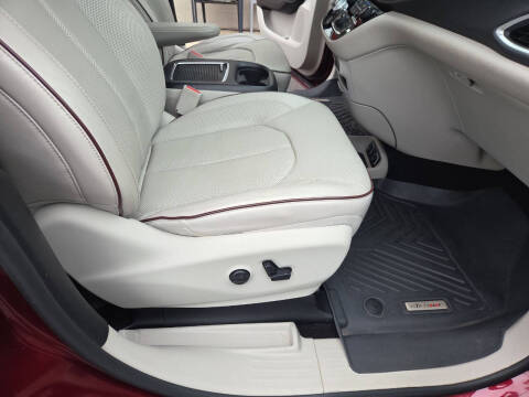 2017 Chrysler Pacifica Limited