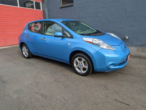 2011 Nissan LEAF for sale at Paramount Motors NW in Seattle WA