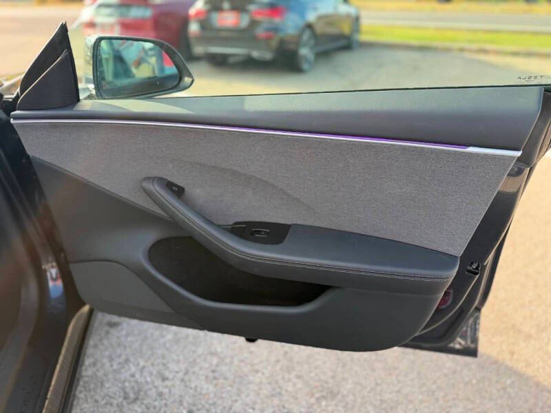 2025 Tesla Model 3 Long Range