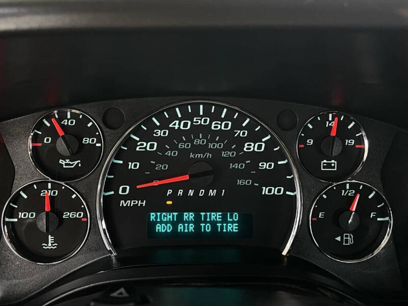 2017 Chevrolet Express LT 3500