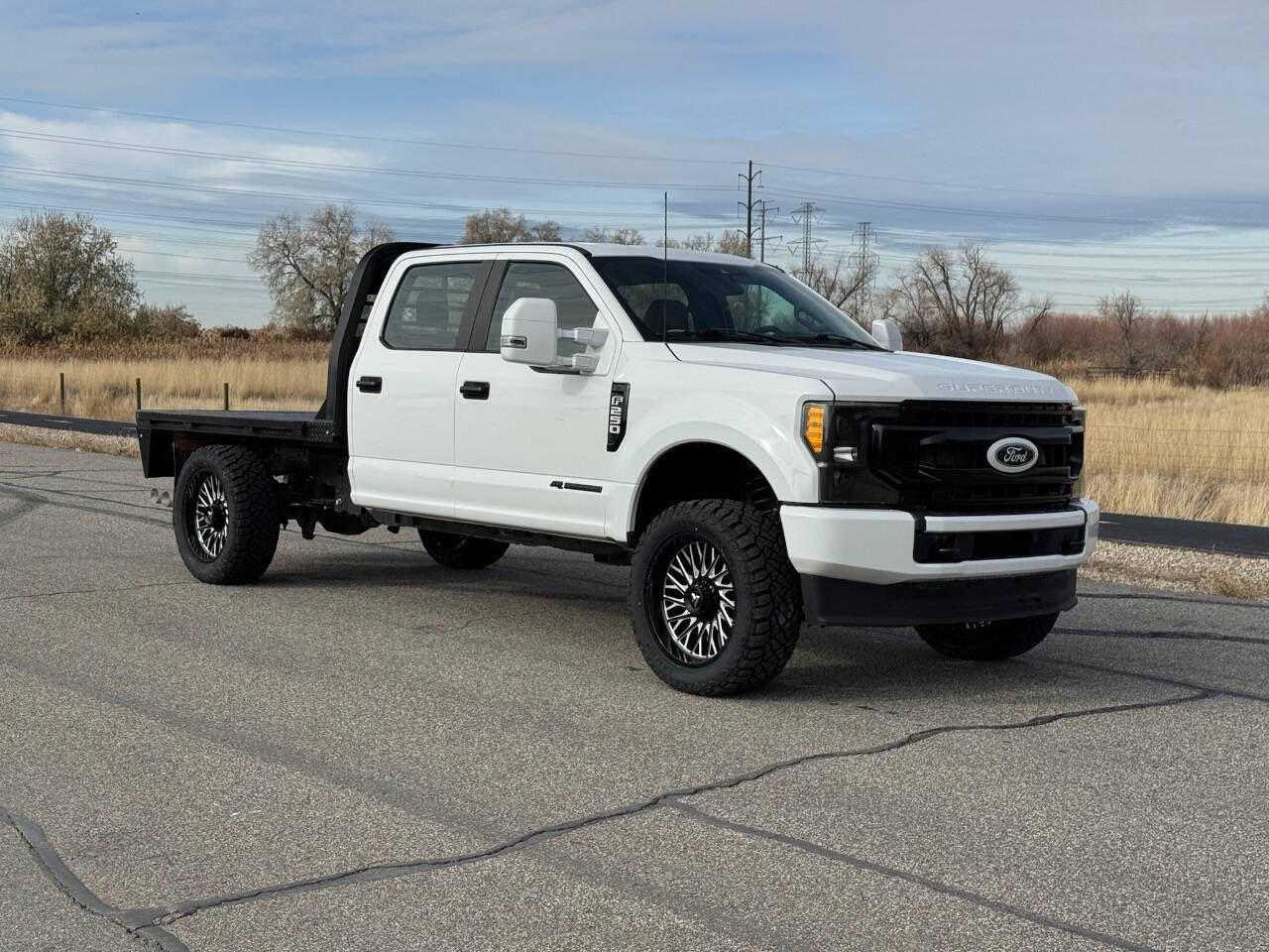 2022 Ford F-250 Super Duty XL's photo