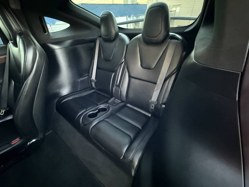 2020 Tesla Model X Long Range Plus