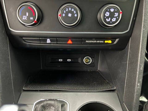 2020 Volkswagen Atlas Cross Sport S