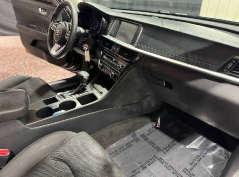 2020 Kia Optima LX