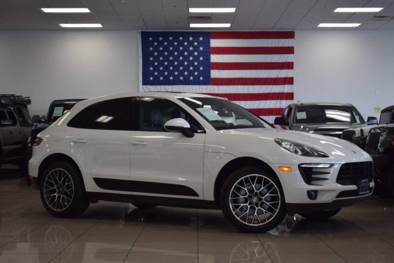 2016 Porsche Macan S