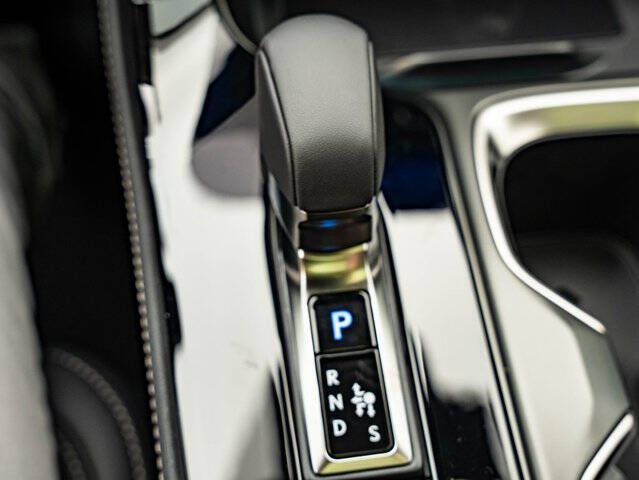 2026 Lexus NX 450h+ Luxury