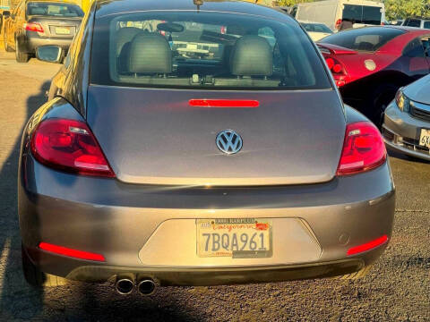 2013 Volkswagen Beetle 2.5L PZEV