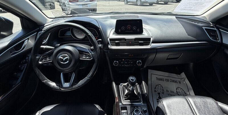 2017 Mazda MAZDA3 Touring 2.5