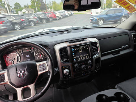 2016 RAM 1500 Laramie