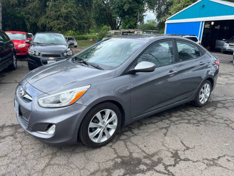 2014 Hyundai Accent GLS