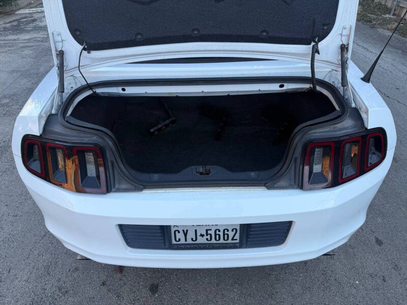 2014 Ford Mustang V6 Premium