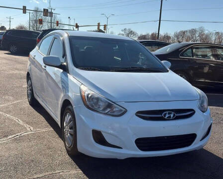 2017 Hyundai Accent SE