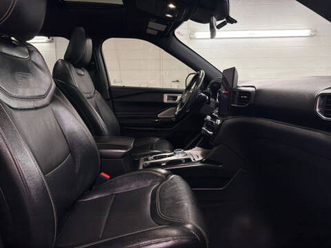 2021 Ford Explorer ST