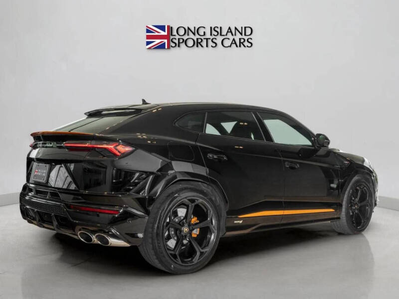 2024 Lamborghini Urus S
