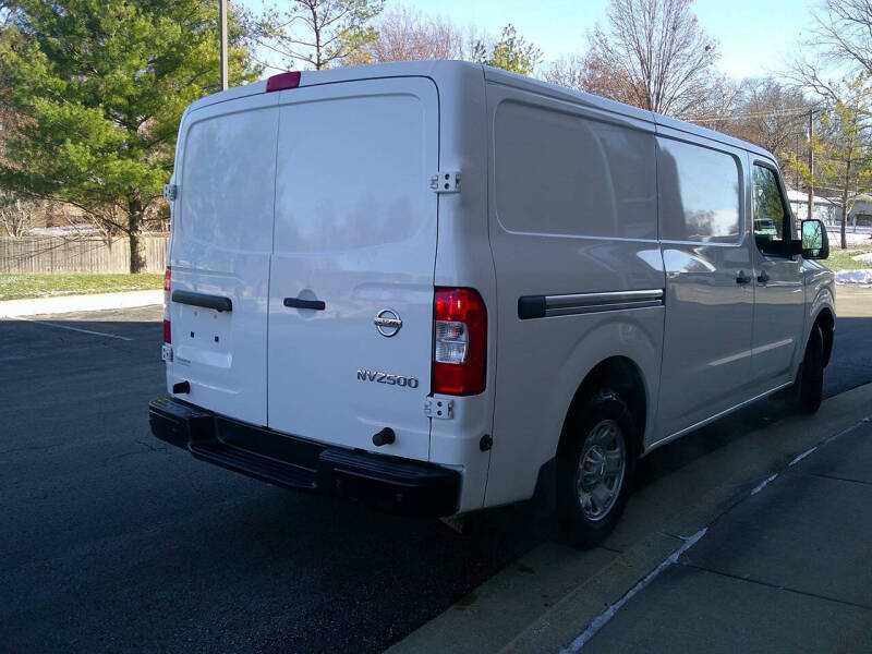 2019 Nissan NV 2500 HD SV