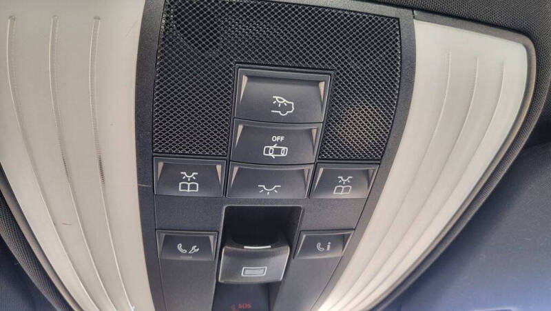 2013 Mercedes-Benz E-Class