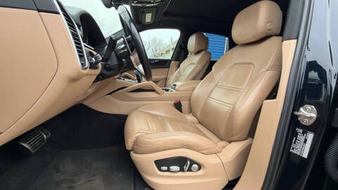 2019 Porsche Cayenne S