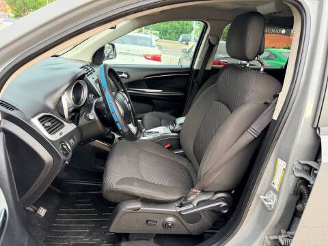 2020 Dodge Journey SE Value