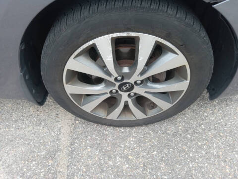 2017 Hyundai Accent Value Edition