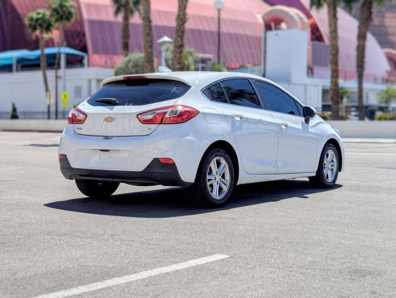 2017 Chevrolet Cruze LT Auto