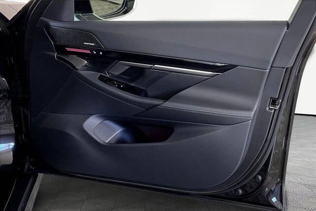 2026 BMW 5 Series 530i xDrive