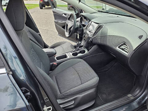 2018 Chevrolet Cruze LT Auto