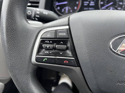 2018 Hyundai Elantra