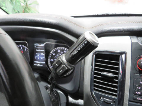 2017 Nissan Titan SL