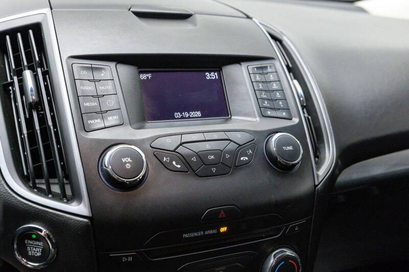 2016 Ford Edge SE