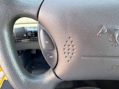 1999 Ford Mustang