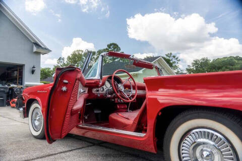 1957 Ford Thunderbird