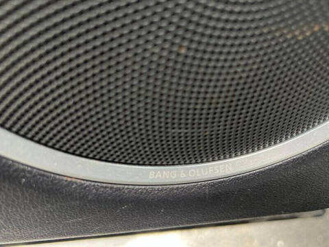 2012 Audi Q5 3.2 quattro Premium Plus