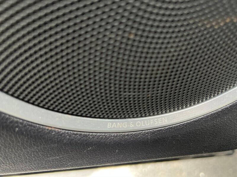 2012 Audi Q5 3.2 quattro Premium Plus