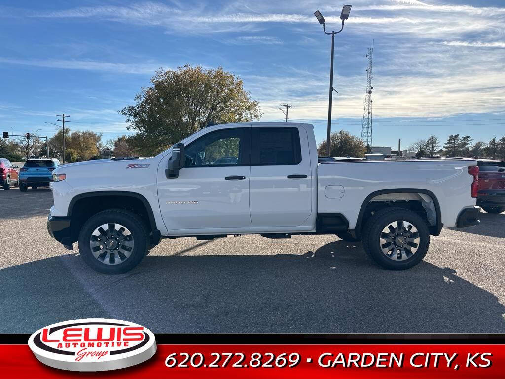 2025 Chevrolet Silverado 2500HD for sale at Lewis Chevrolet of Garden City in Garden City, KS